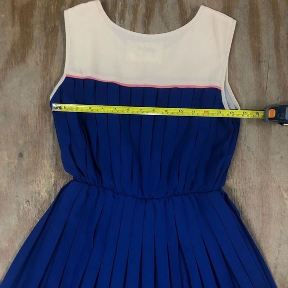 Suncoo Paris Colorblock Blue Cream Pleated Sleeveless Dress Size Small/Medium - Picture 8 of 9